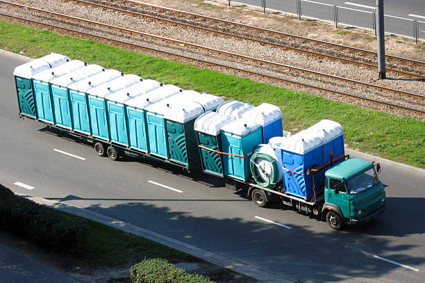 Best Porta potty delivery and setup  in Troy, IL